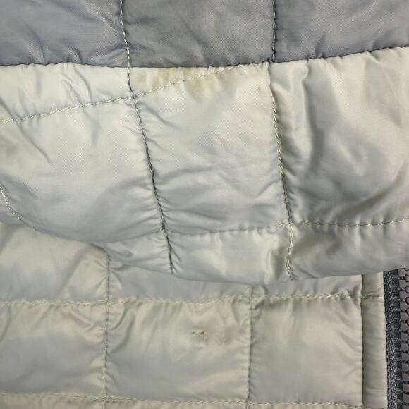 The‎ North Face Boys Gray Thermoball Insulated Puffer Jacket L (14/16) - Picture 4 of 5
